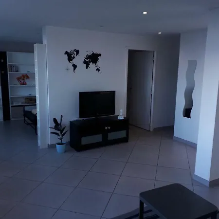 Sweethome : Le Parisien Apartamento *
